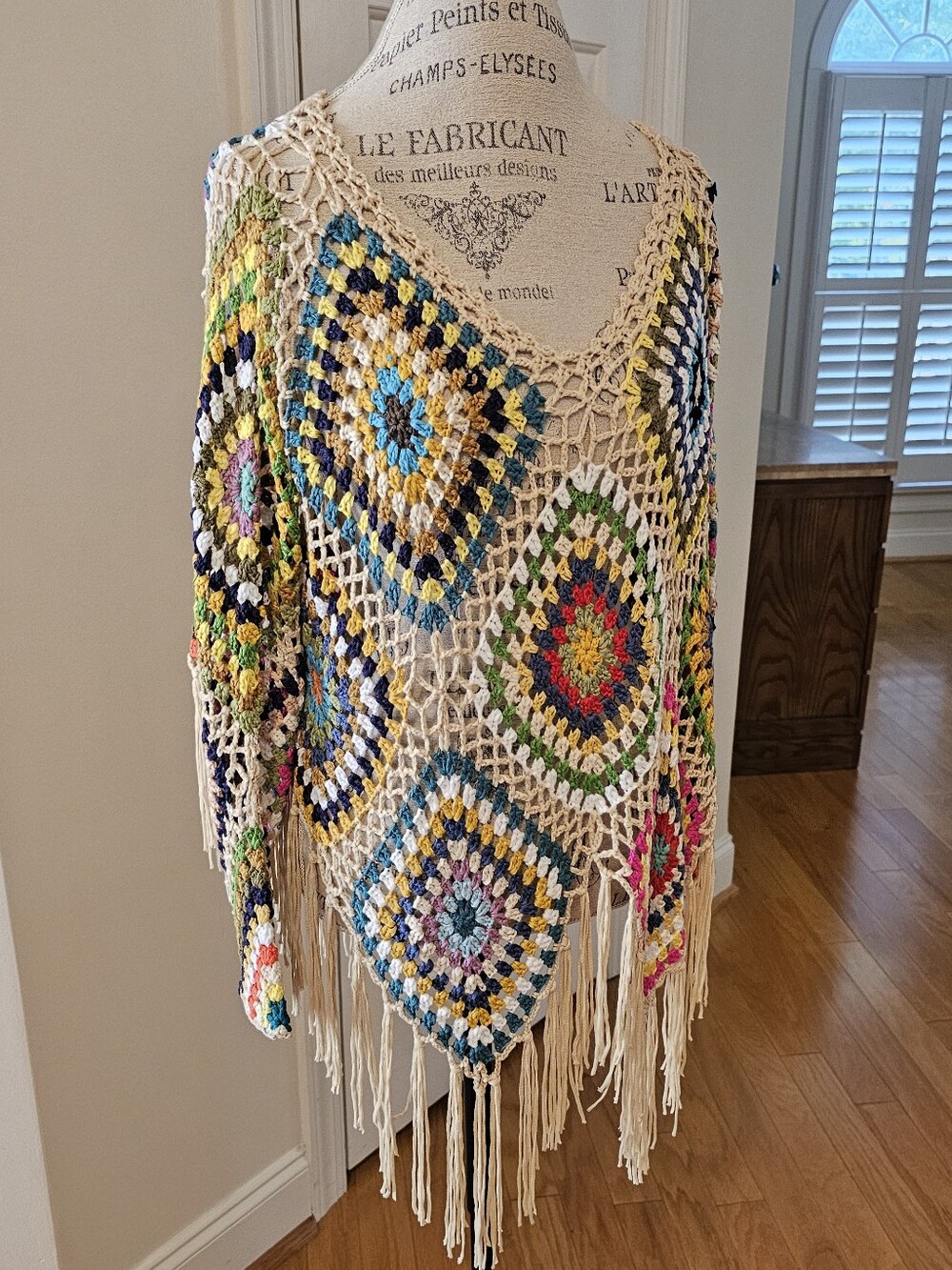 Blakeley Colorful Open Knit Fringe Poncho NWOT-walker rose-neverfullydressed - Picture 5 of 11